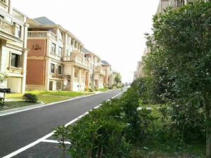 ǳˮ��ׯ԰����