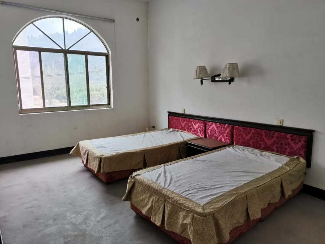 ���������˴���