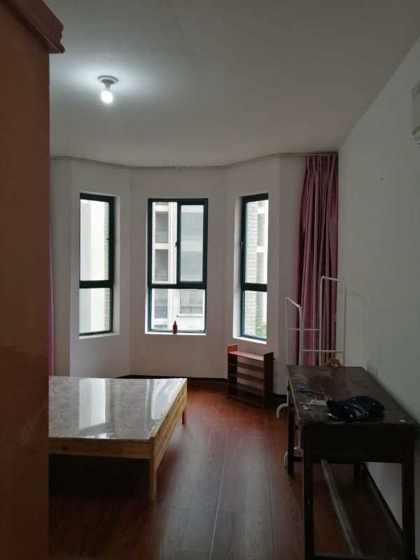 �ٶ�С���߲�