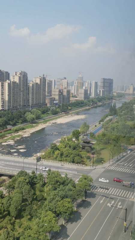 ��ʯ���ݸ߲�