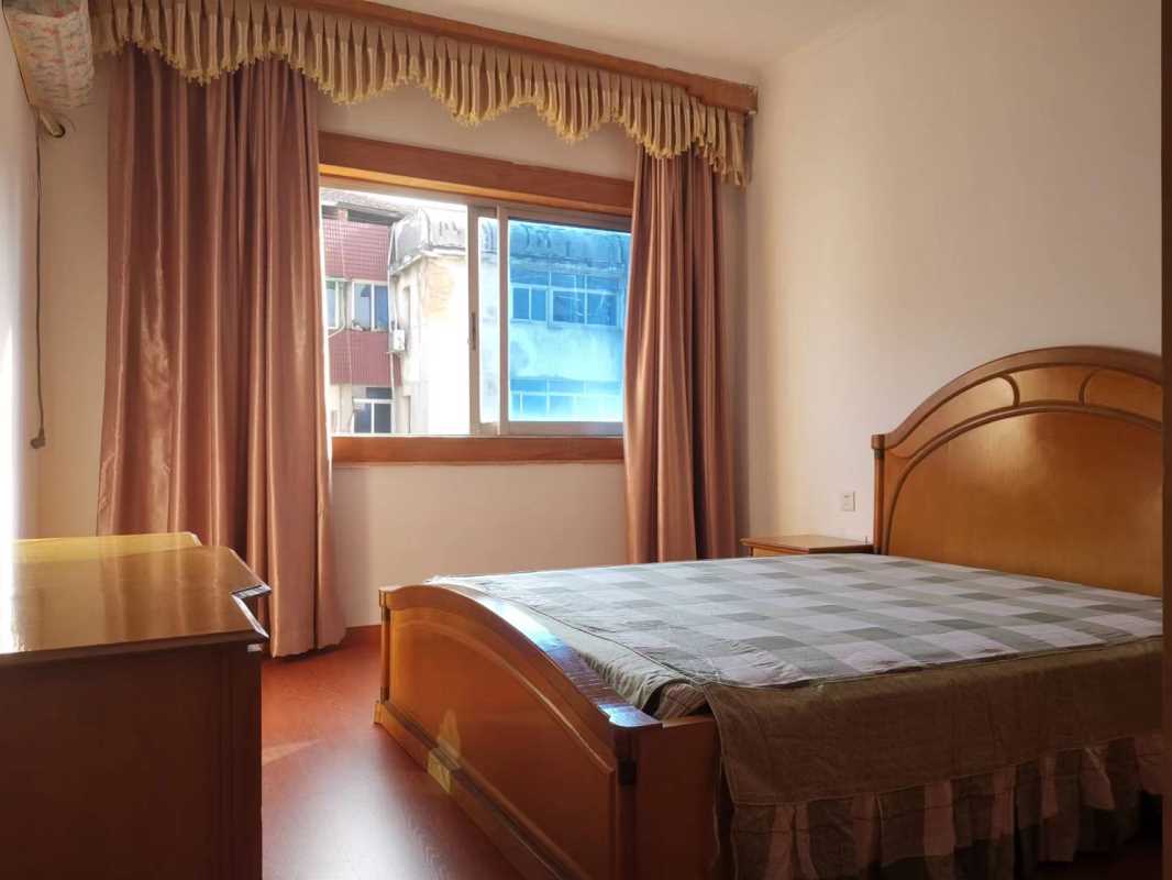 ����С�����סլ